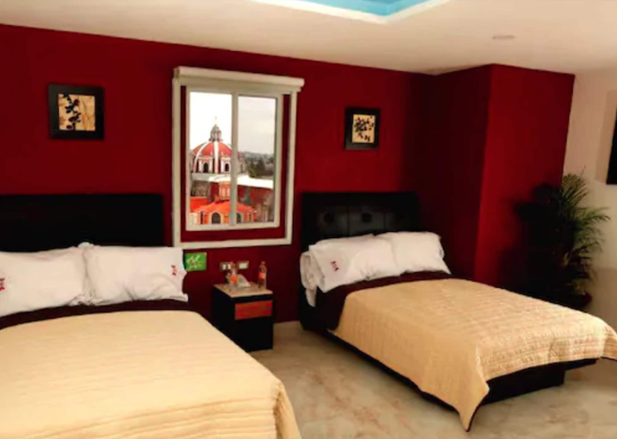 Hotel Leones Puebla Extérieur photo
